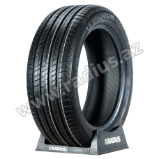 Latitude Sport 3 245/50 R19